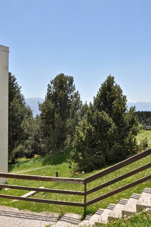 Airelles, Bel Appartement Cadre Naturel, Loggia Et Vue Montagne Font-Romeu-Odeillo-Via Exterior foto